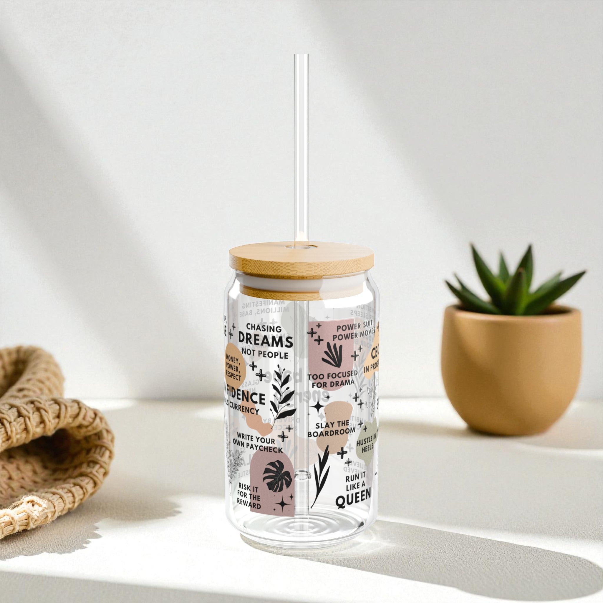 Boss Babe Sipper Glass; 16oz – Motivational Drinkware for Women, Gift for Her